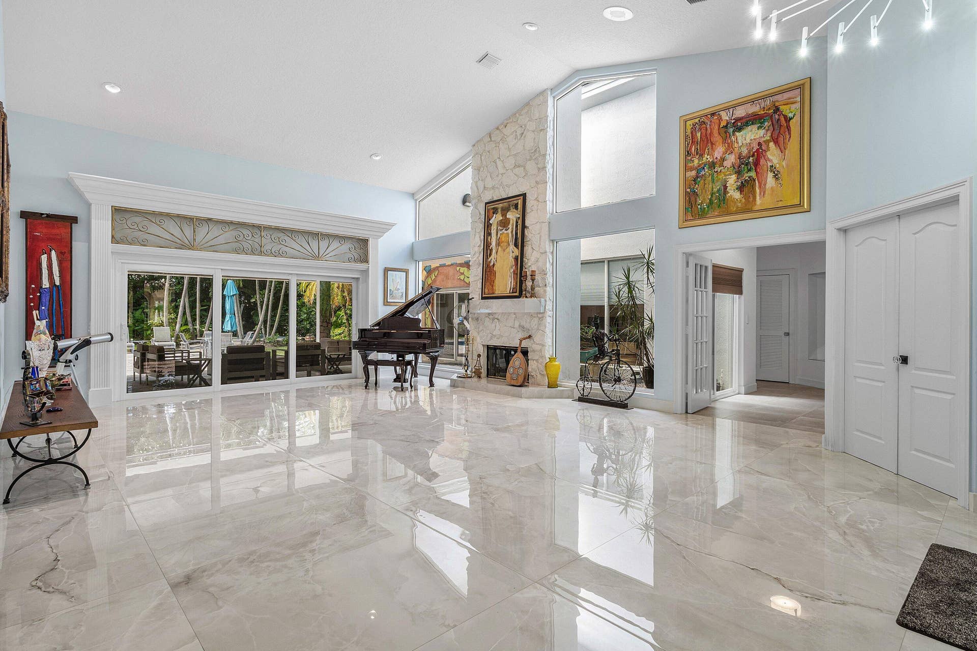 17888 Fieldbrook Circle E, Boca Raton, FL 33496 Living Room