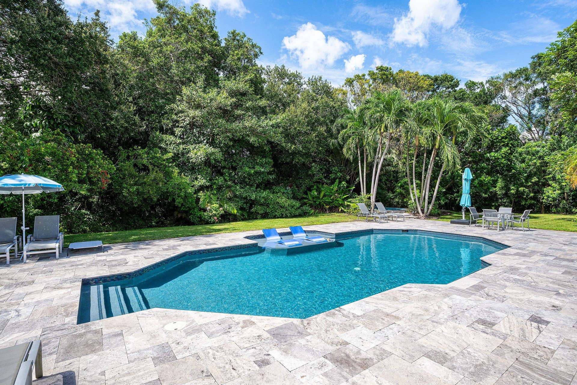 17888 Fieldbrook Circle E, Boca Raton, FL 33496 Pool
