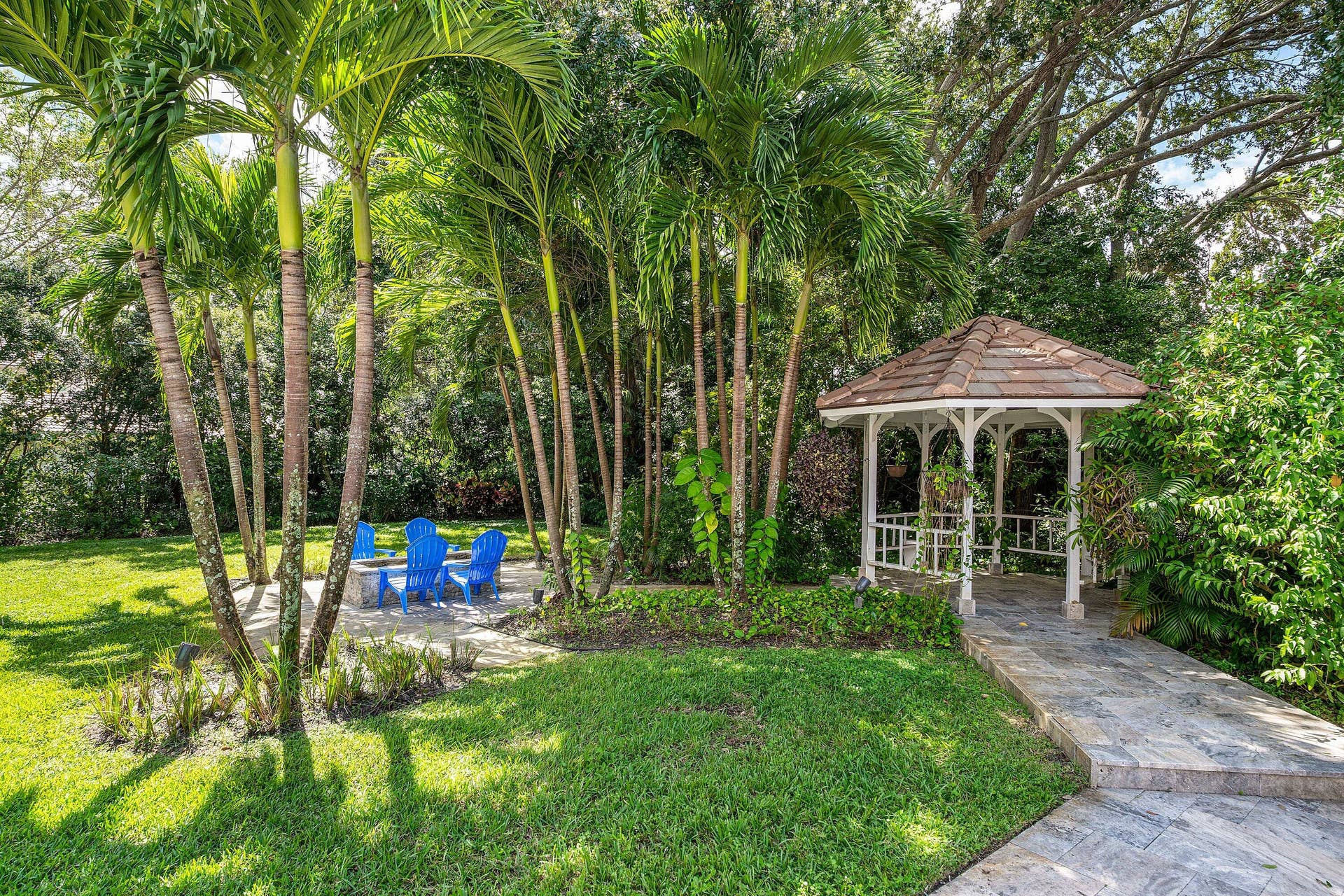 17888 Fieldbrook Circle E, Boca Raton, FL 33496 Garden Gazebo