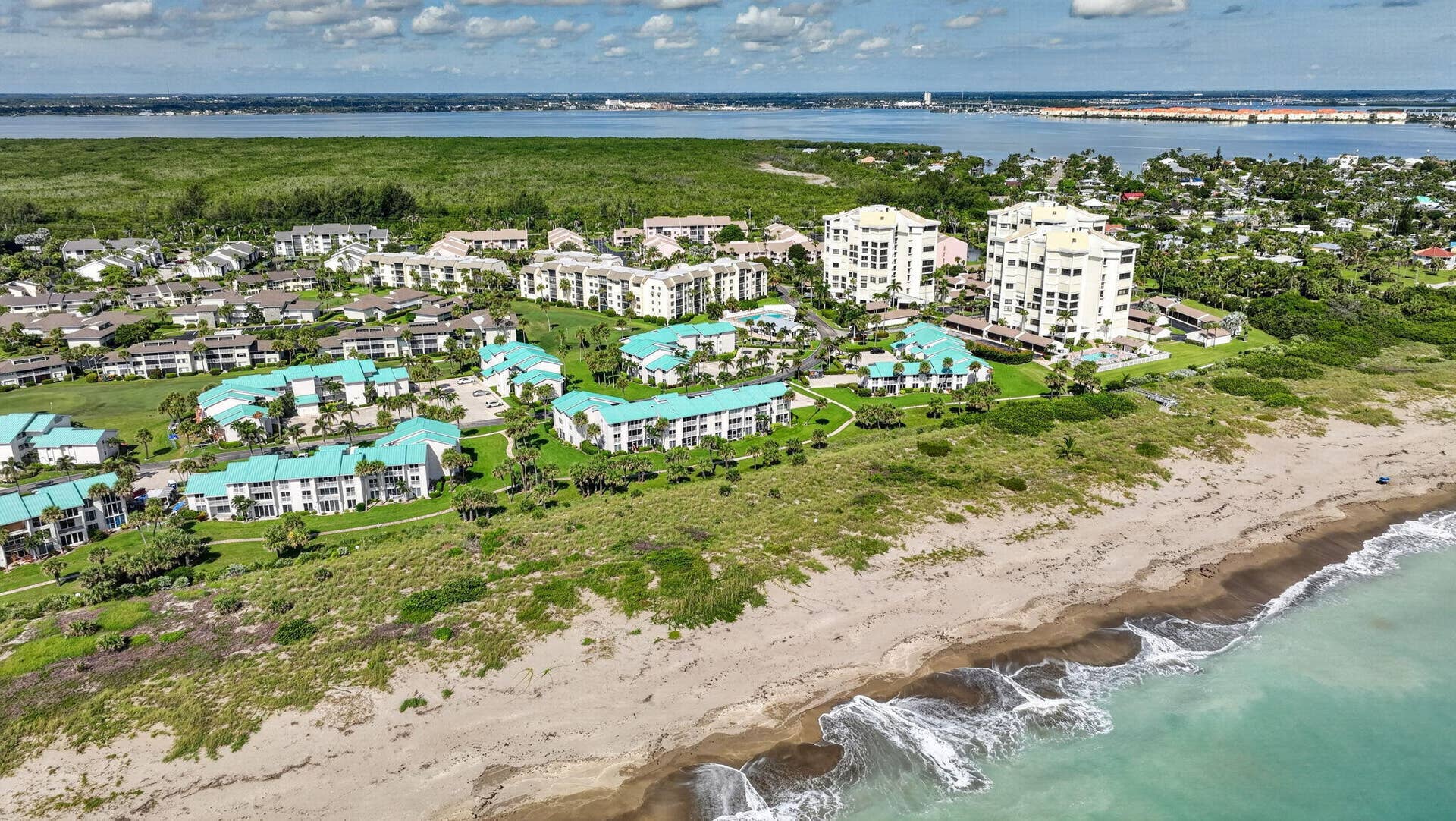 BEAUTIFUL ISLAND LOCATION