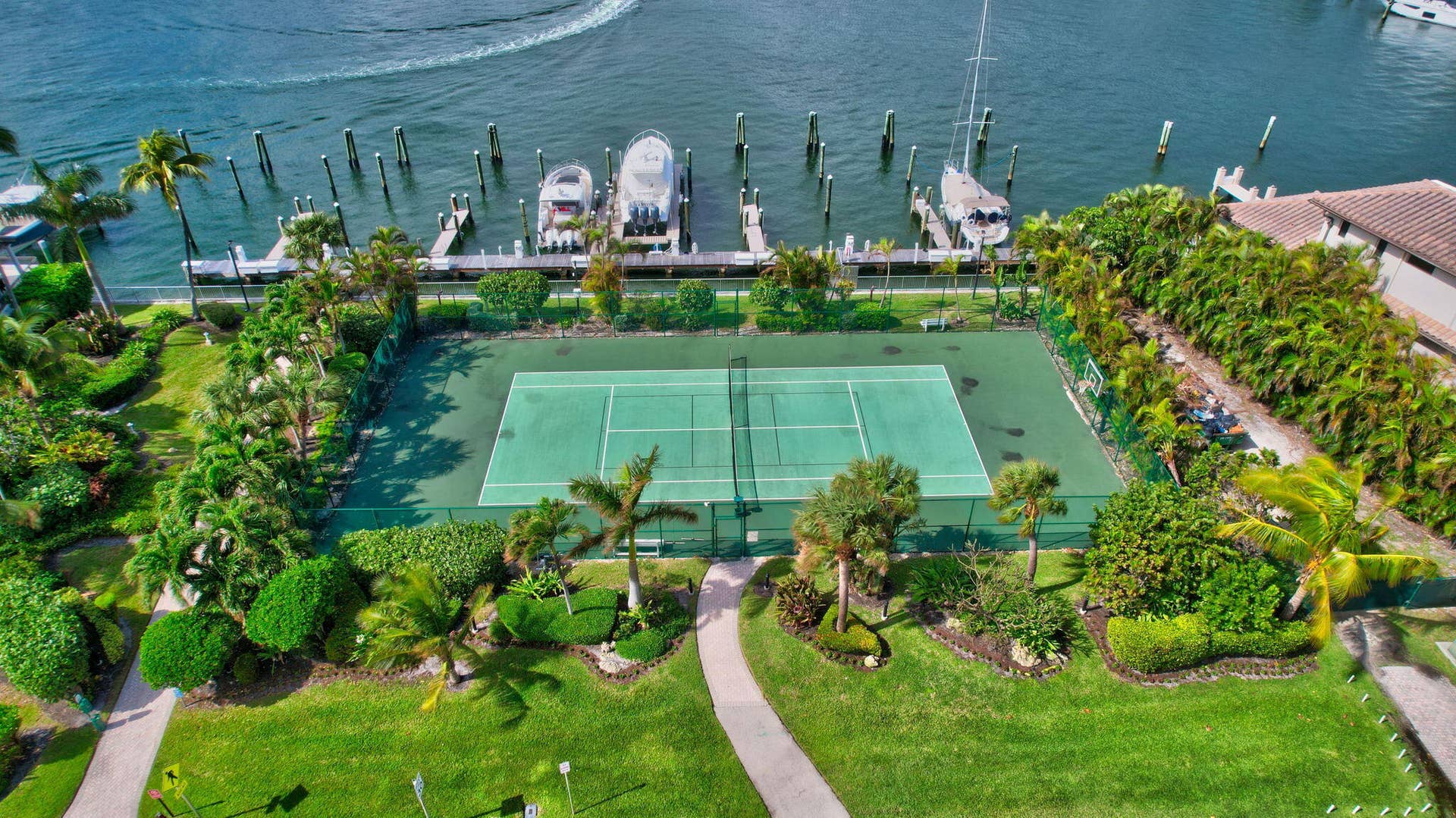 550 S Ocean Boulevard, #602, Boca Raton, FL 33432 Tennis Court