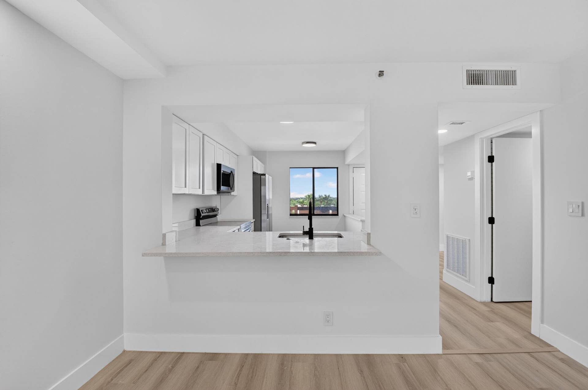 6866 Huntington Lane, #707, Delray Beach, FL 33446 20-web-or-mls-039_DSC_0232