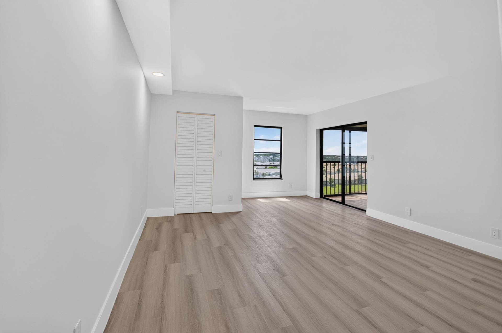 6866 Huntington Lane, #707, Delray Beach, FL 33446 26-web-or-mls-045_DSC_9745