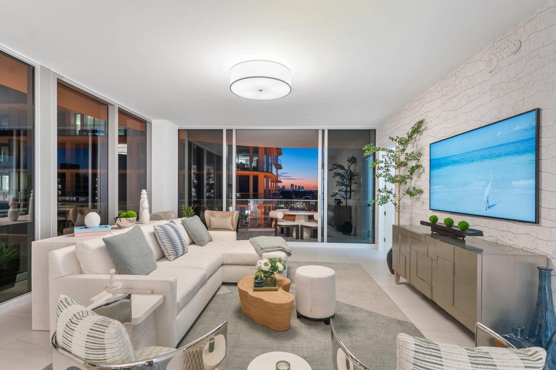 151 N Seabreeze Boulevard, #602, Fort Lauderdale, FL 33304 151 N Seabreeze Blvd Twilights_077