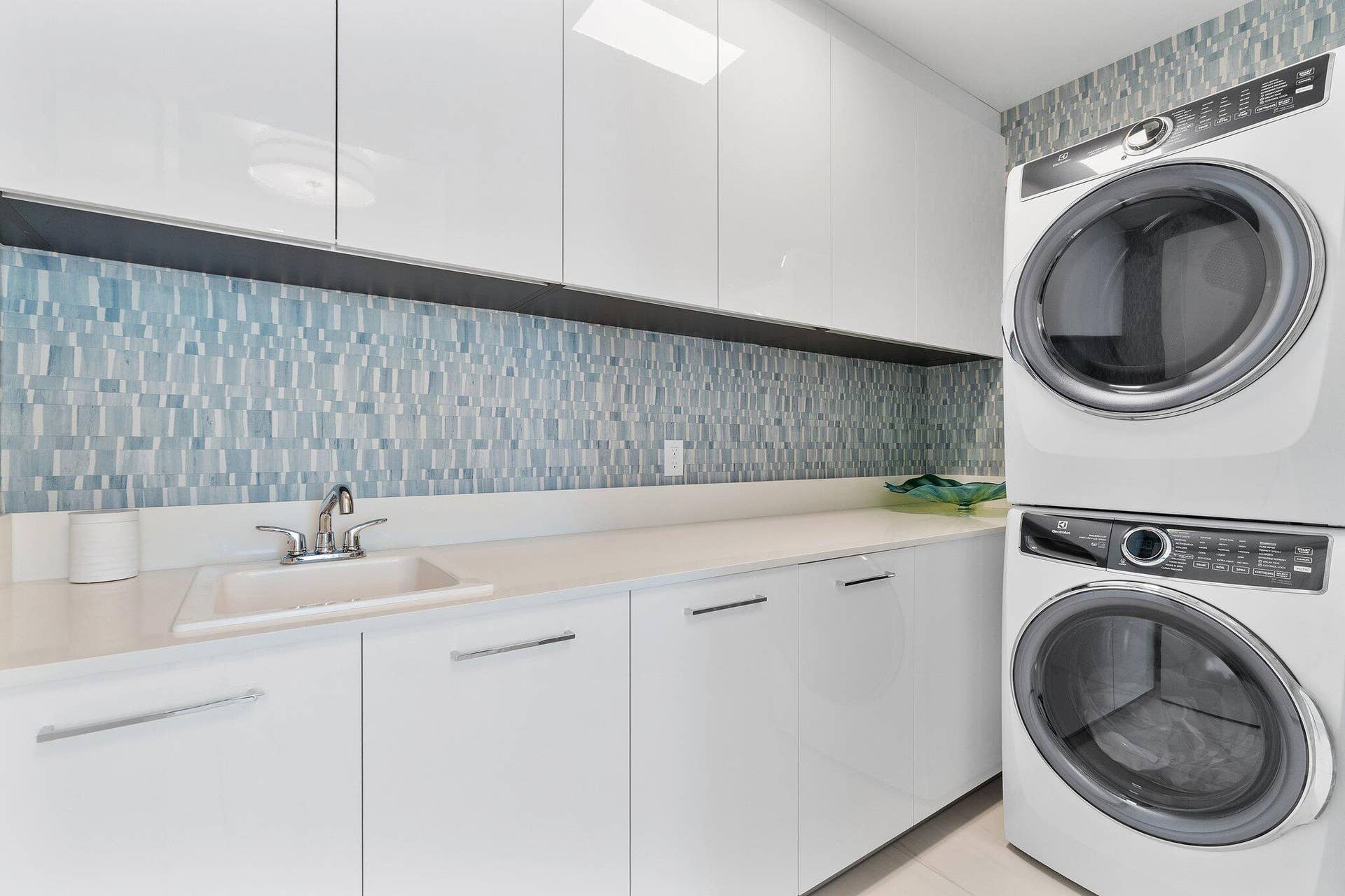 151 N Seabreeze Boulevard, #602, Fort Lauderdale, FL 33304 151 N Seabreeze Blvd 602_063