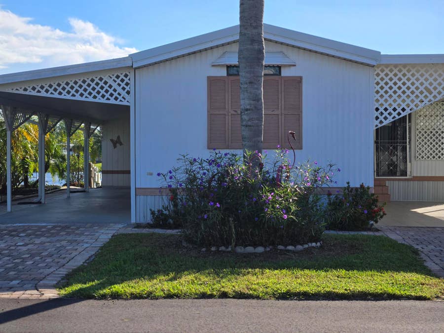 Property photo for 1601 US-441, #107, Okeechobee, FL