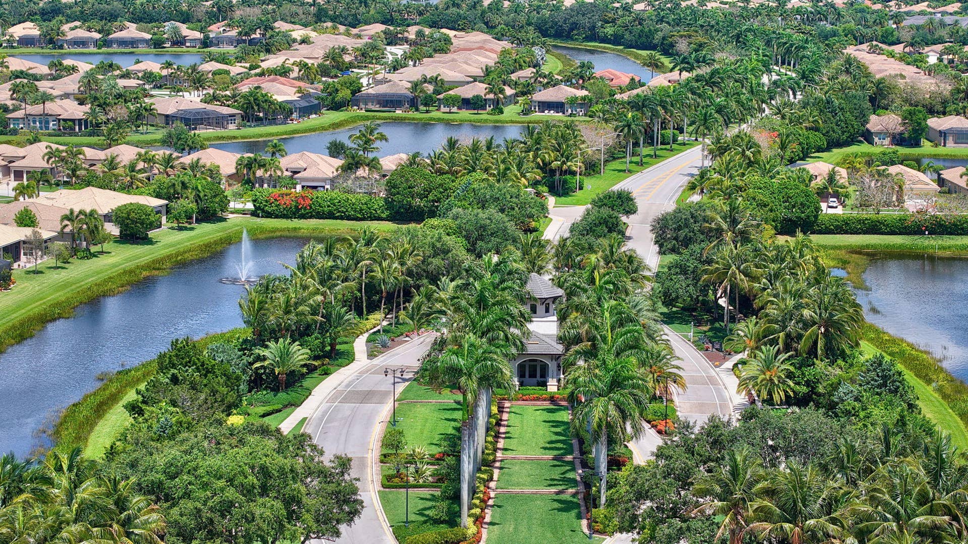 12294 CASCADE VALLEY Lane, Boynton Beach, FL 33473 86-web-or-mls-DJI_20260514143622_0025_D_