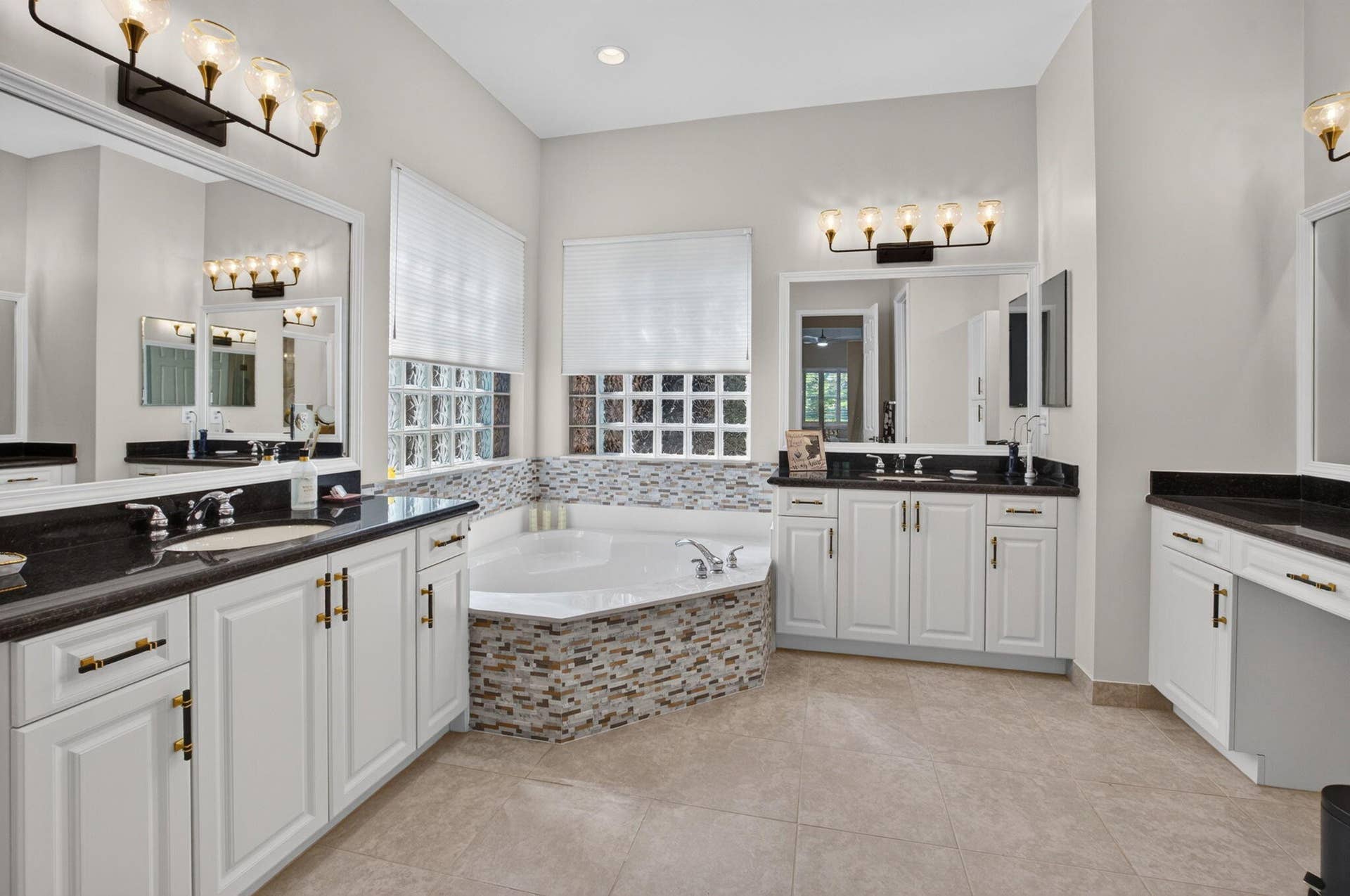 12294 CASCADE VALLEY Lane, Boynton Beach, FL 33473 39-web-or-mls-DSC_3861