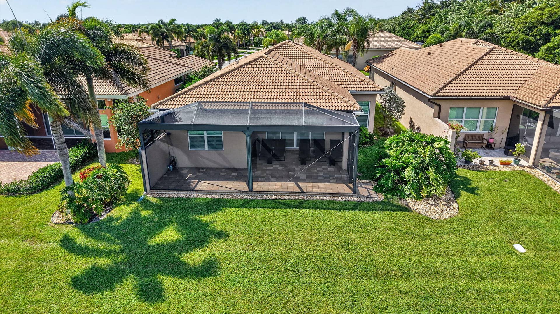 12294 CASCADE VALLEY Lane, Boynton Beach, FL 33473 74-web-or-mls-DJI_20261015135958_0128_D