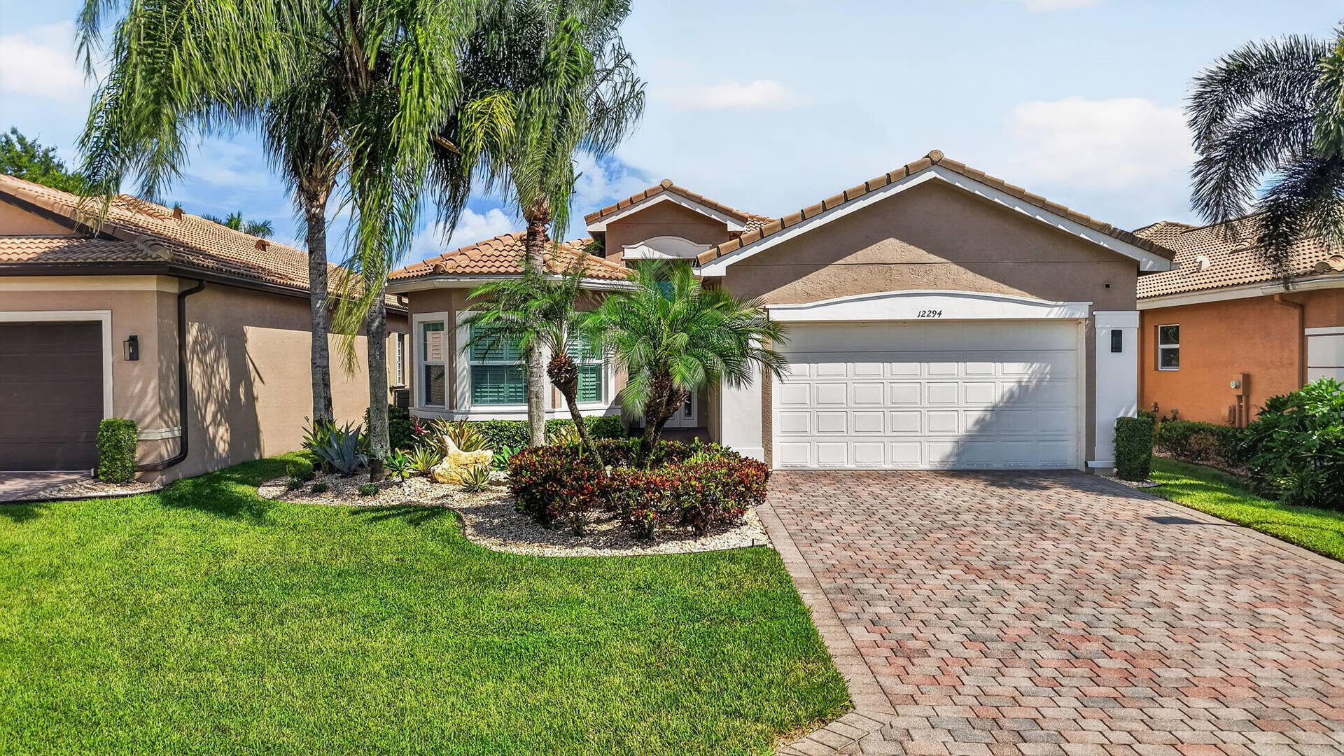 12294 CASCADE VALLEY Lane, Boynton Beach, FL 33473 64-web-or-mls-DJI_20261015135751_0078_D