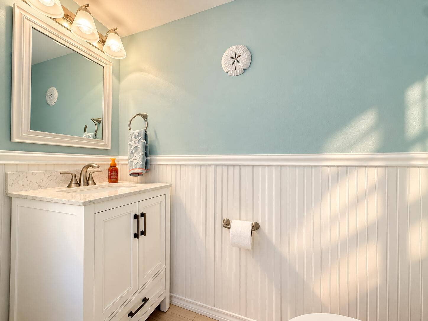 Updated Guest Half Bath