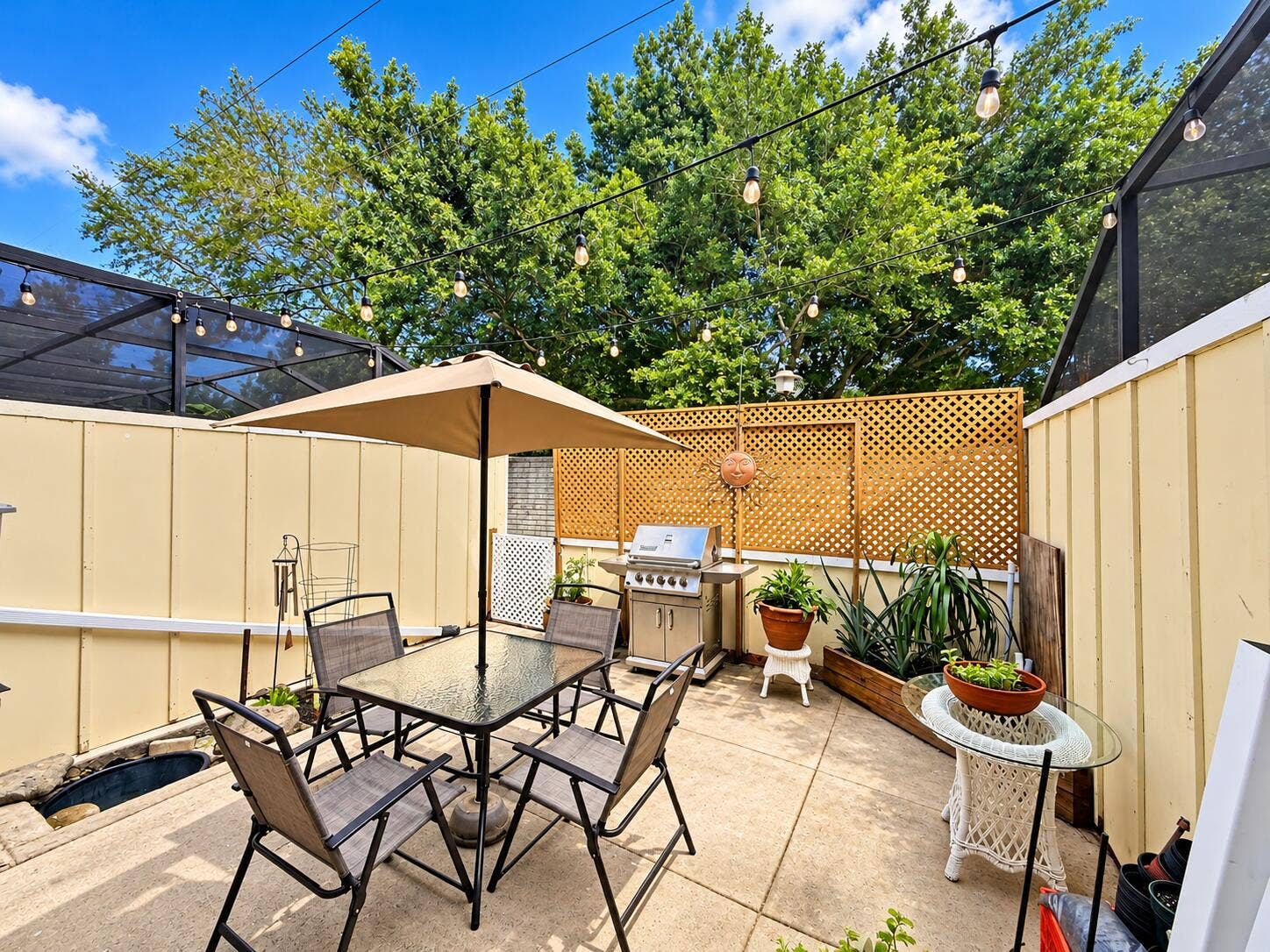 Private Courtyard