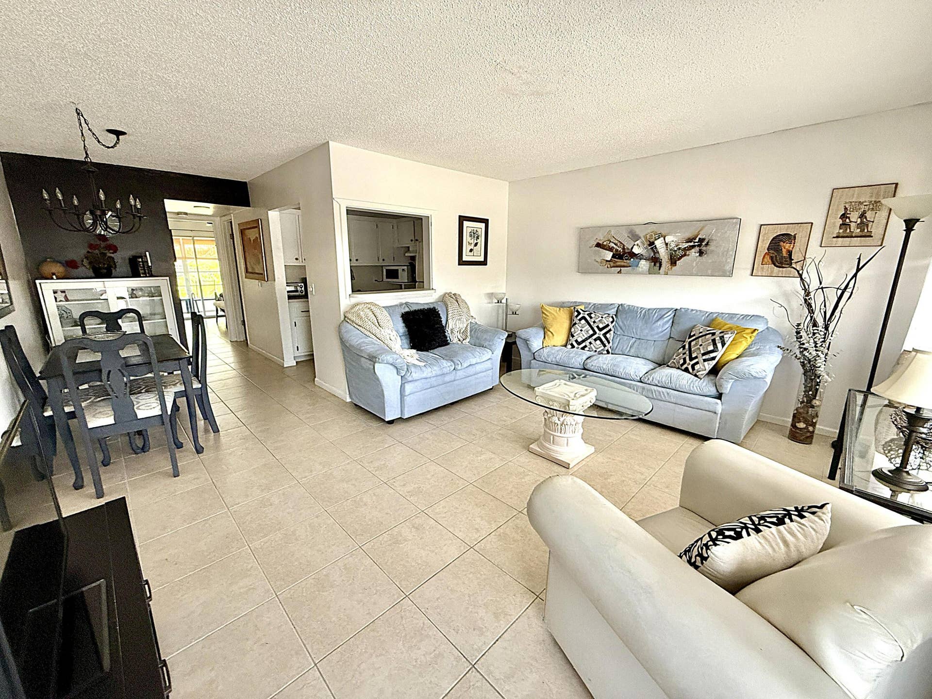 96 TILFORD Place E, Deerfield Beach, FL 33442 Living Room