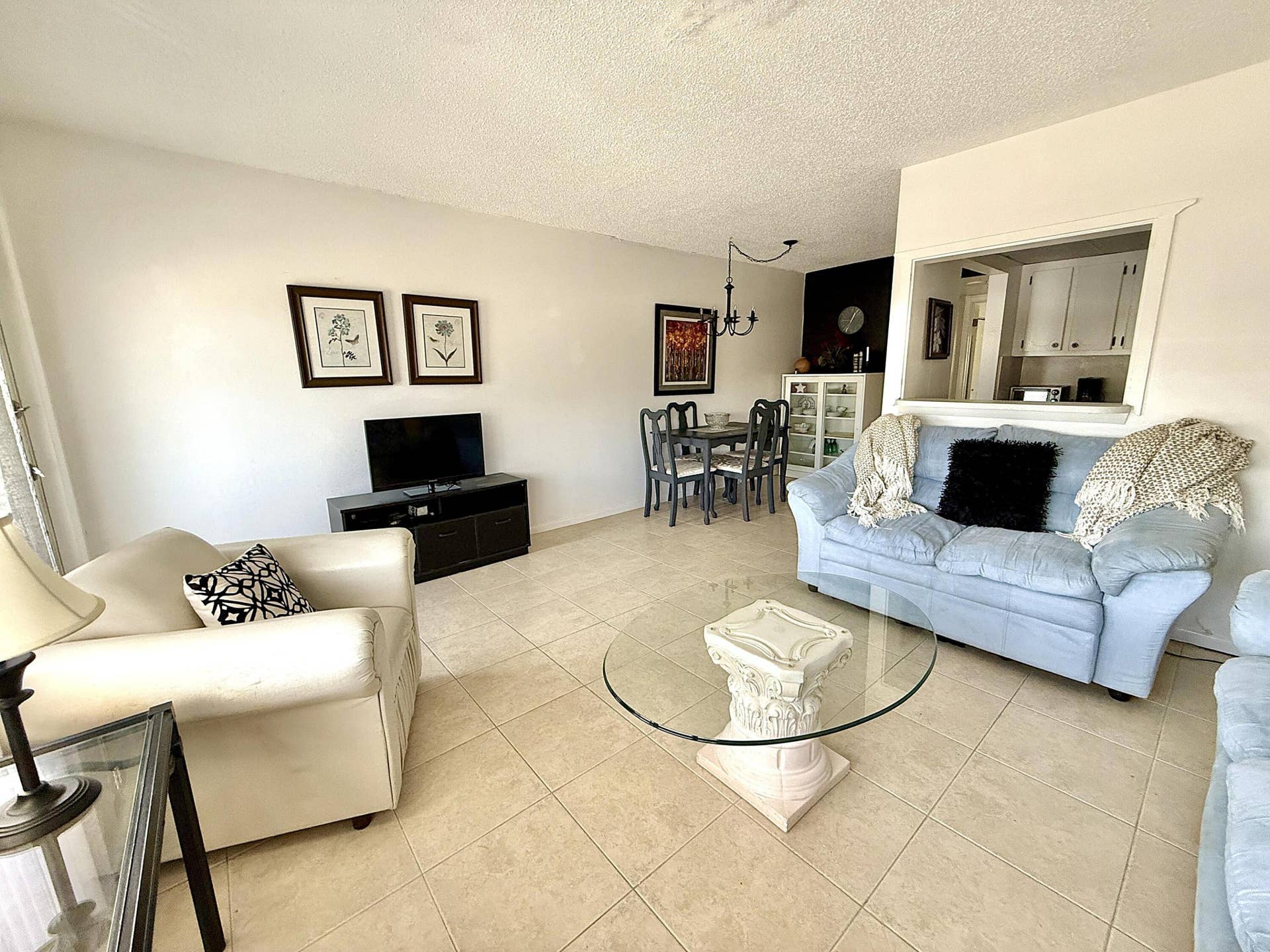 96 TILFORD Place E, Deerfield Beach, FL 33442 Living Room