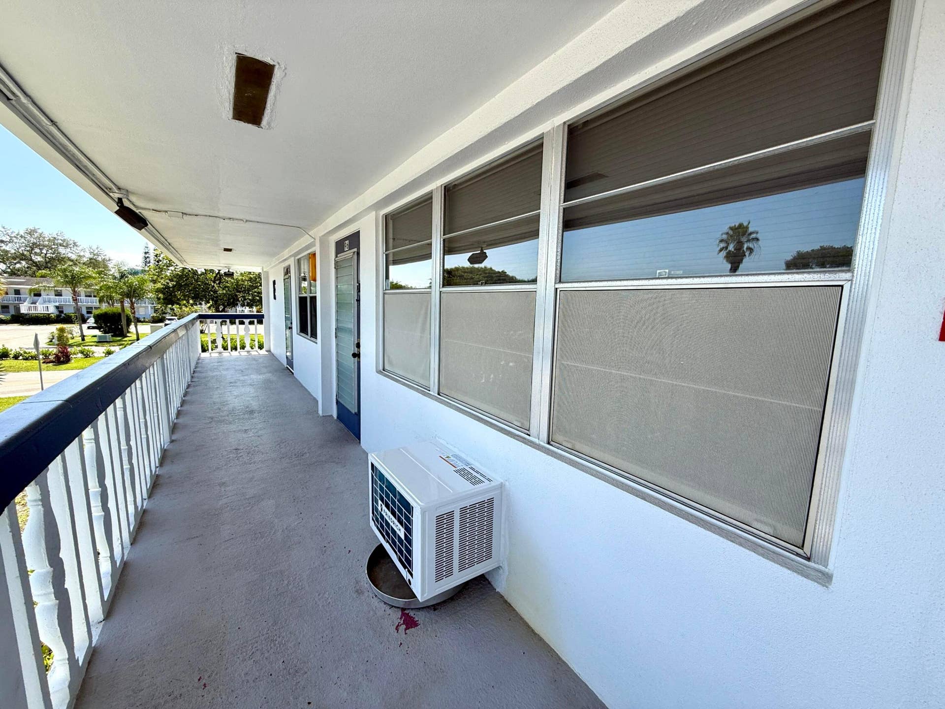 96 TILFORD Place E, Deerfield Beach, FL 33442 Front Door