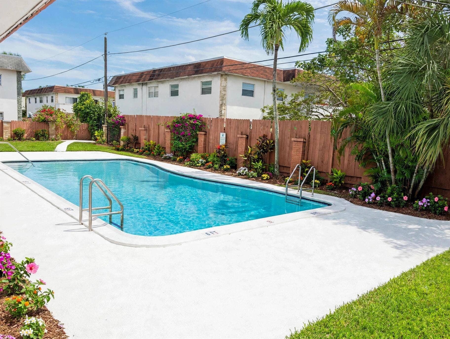 320 SW 1st Street, #D-2, Pompano Beach, FL 33060 empty_pool_deck_1
