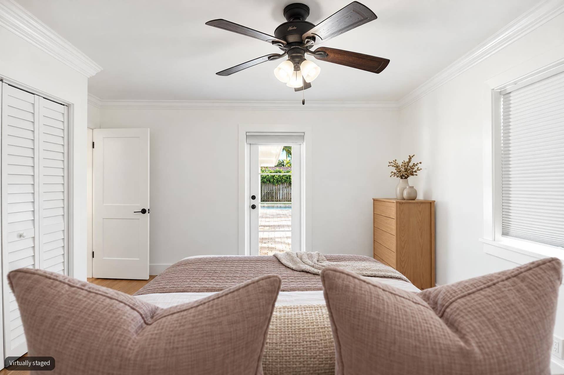 215 GOLFVIEW Drive, Tequesta, FL 33469 VirtuallyStagedPrimary2