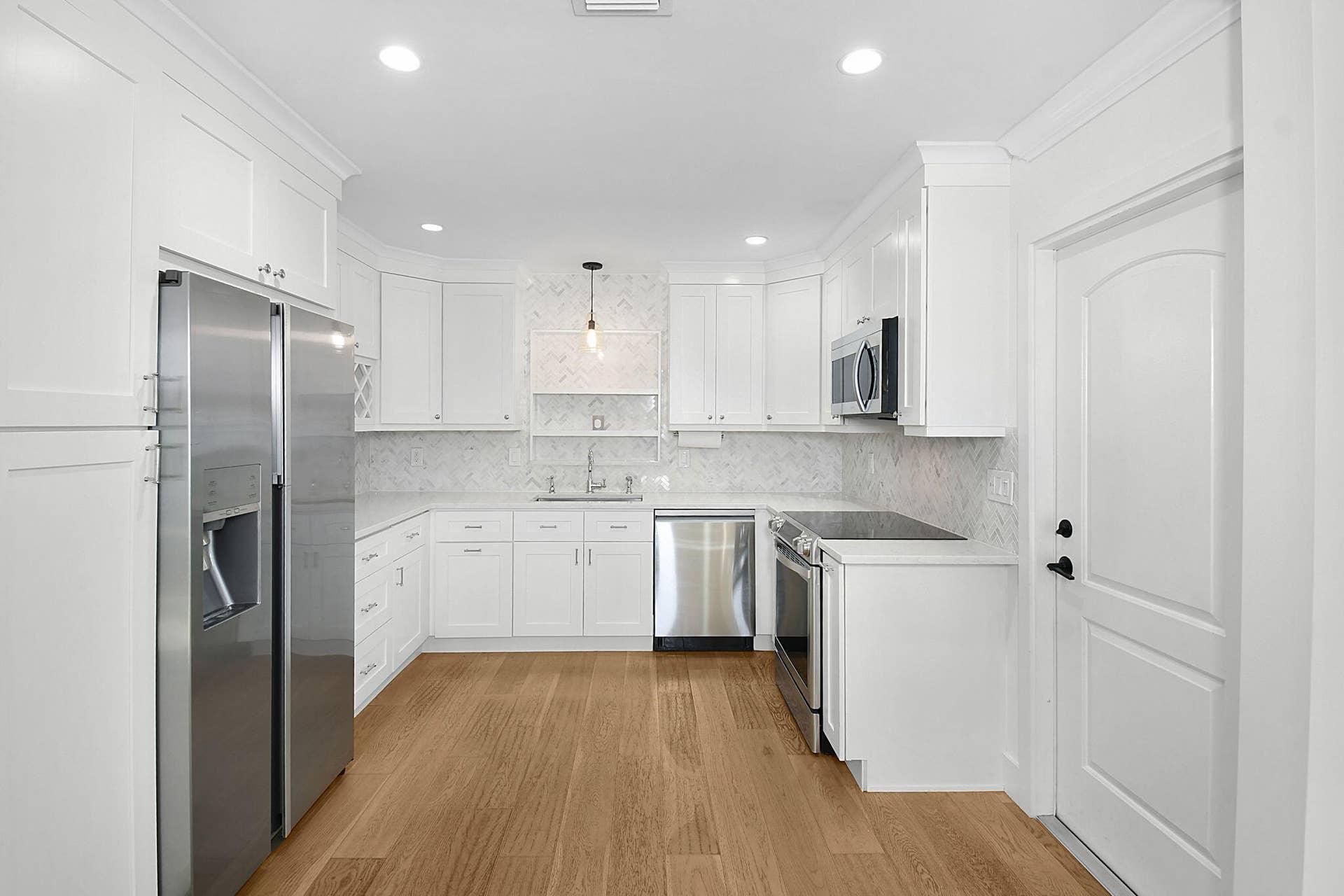 215 GOLFVIEW Drive, Tequesta, FL 33469 Kitchen