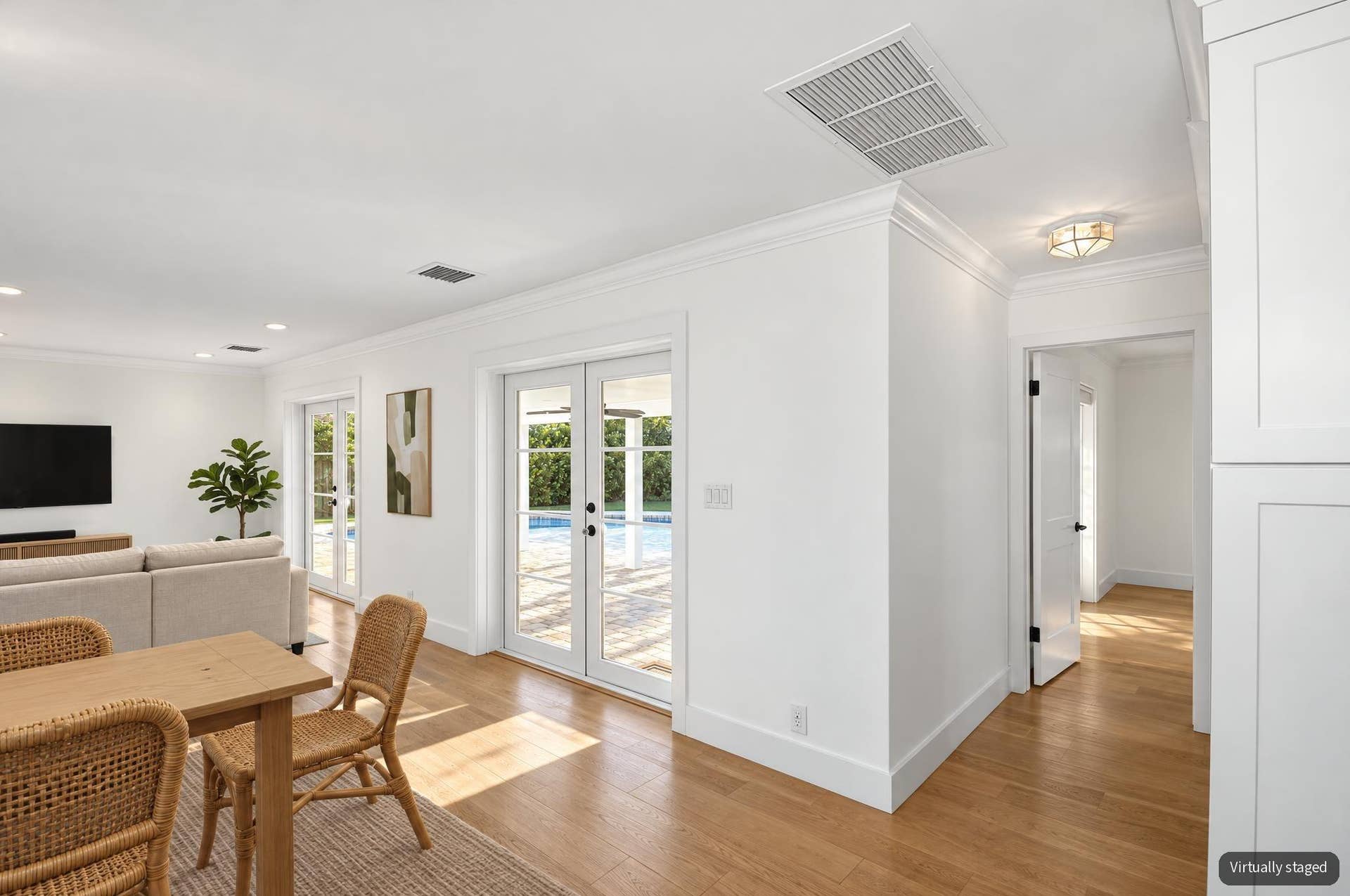 215 GOLFVIEW Drive, Tequesta, FL 33469 VirtuallySTagedLiving