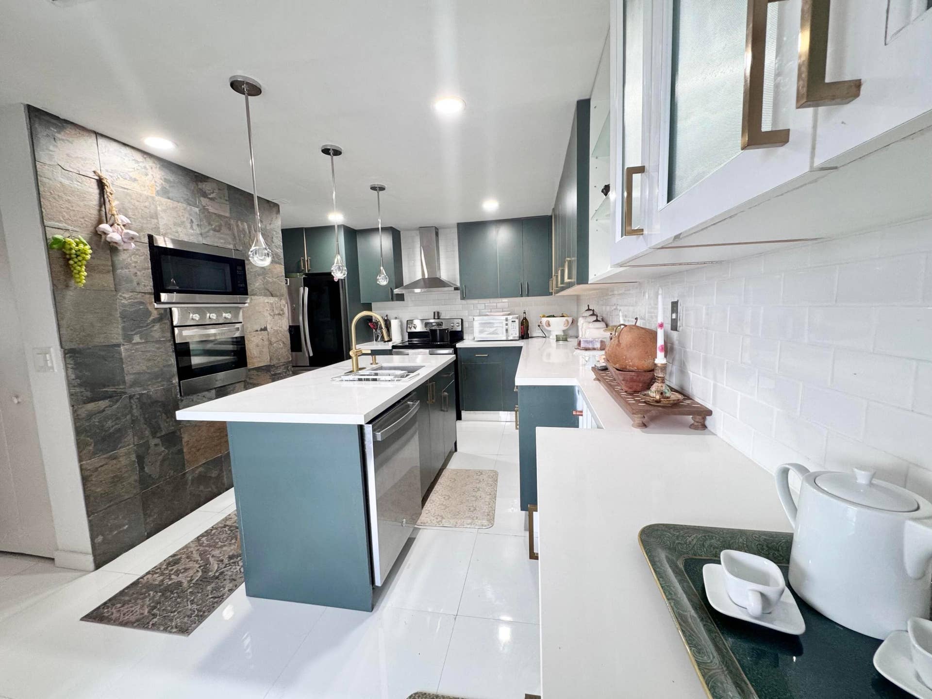1341 NW 20TH Avenue, #203, Delray Beach, FL 33445 IMG_0444