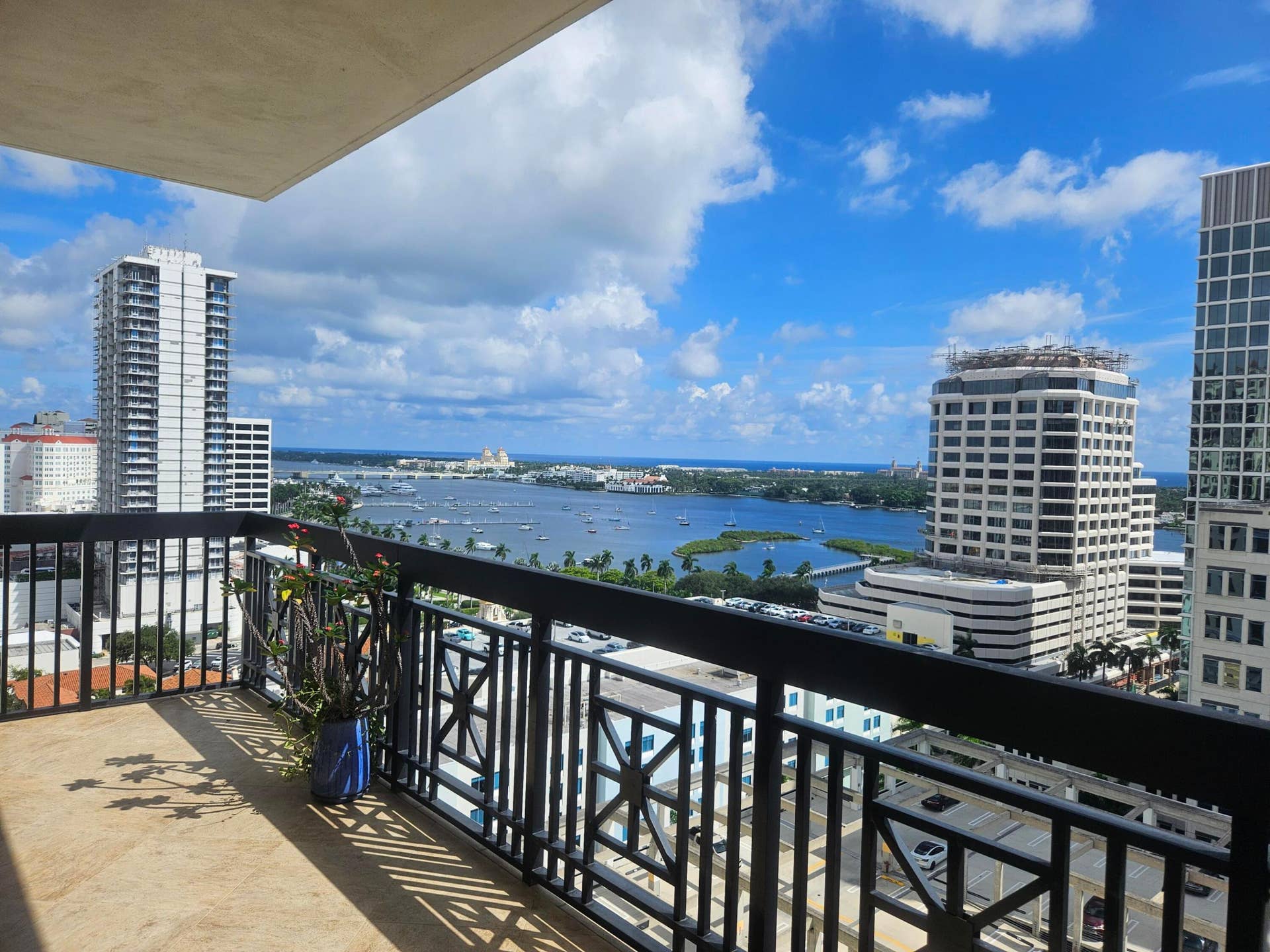 Ocean Intracoastal views!