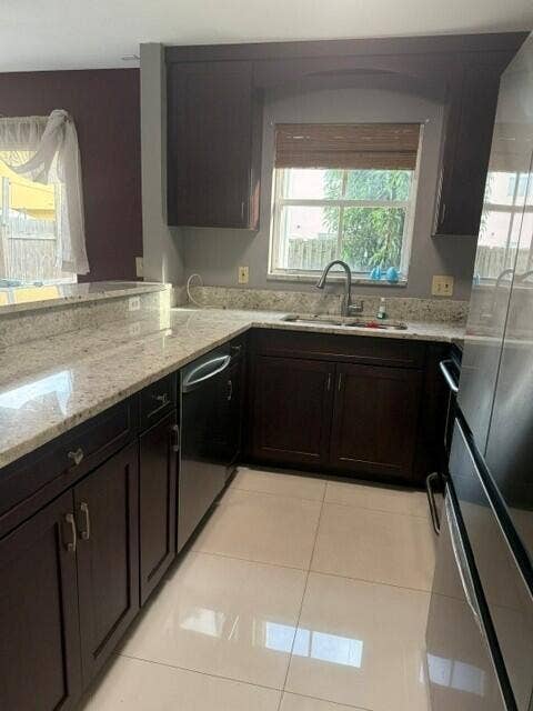 6452 FRENCH ANGEL Terrace, Margate, FL 33063 Kitchen