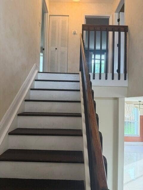6452 FRENCH ANGEL Terrace, Margate, FL 33063 Stairs
