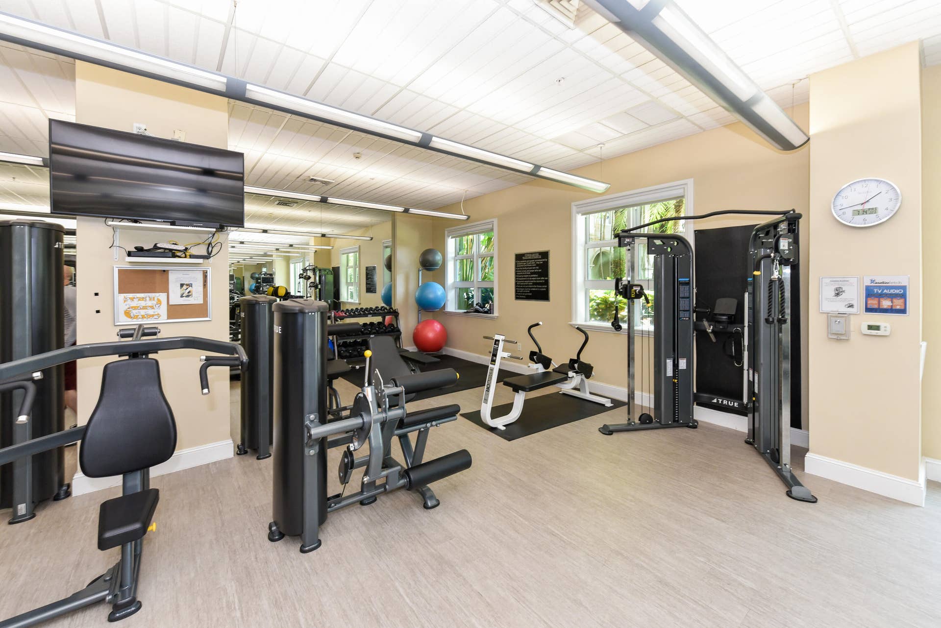 403 S SAPODILLA Avenue, #501, West Palm Beach, FL 33401 Fitness Center