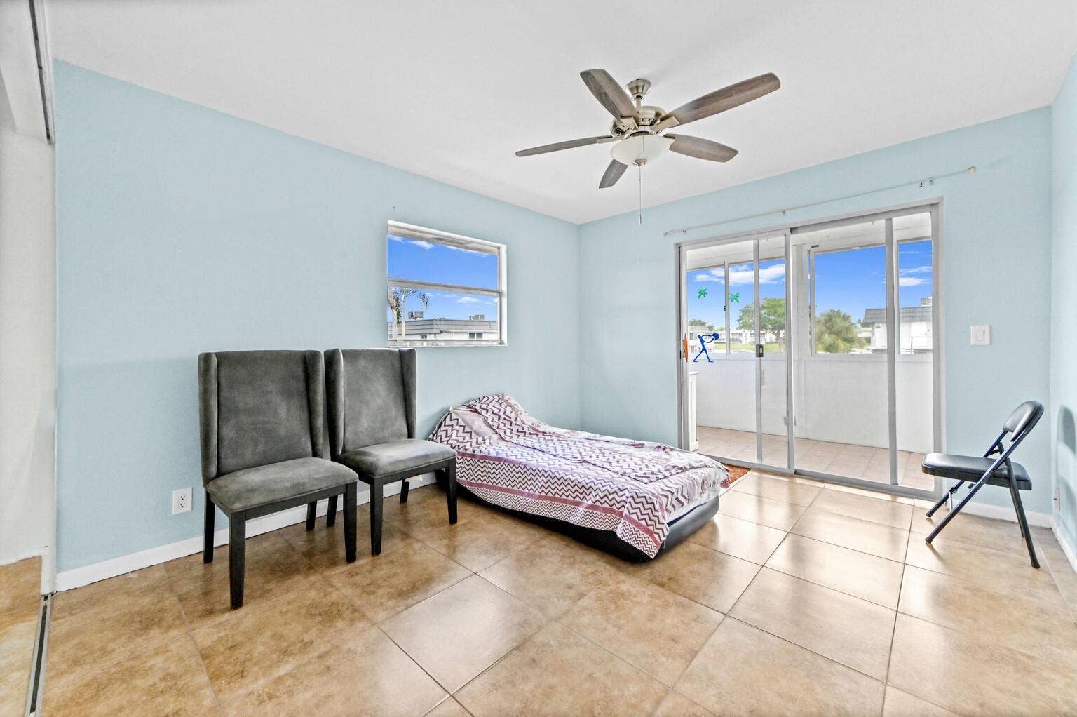 192 Saxony D Terrace, Delray Beach, FL 33446 12_192-Saxony-D_Guest-Bedroom