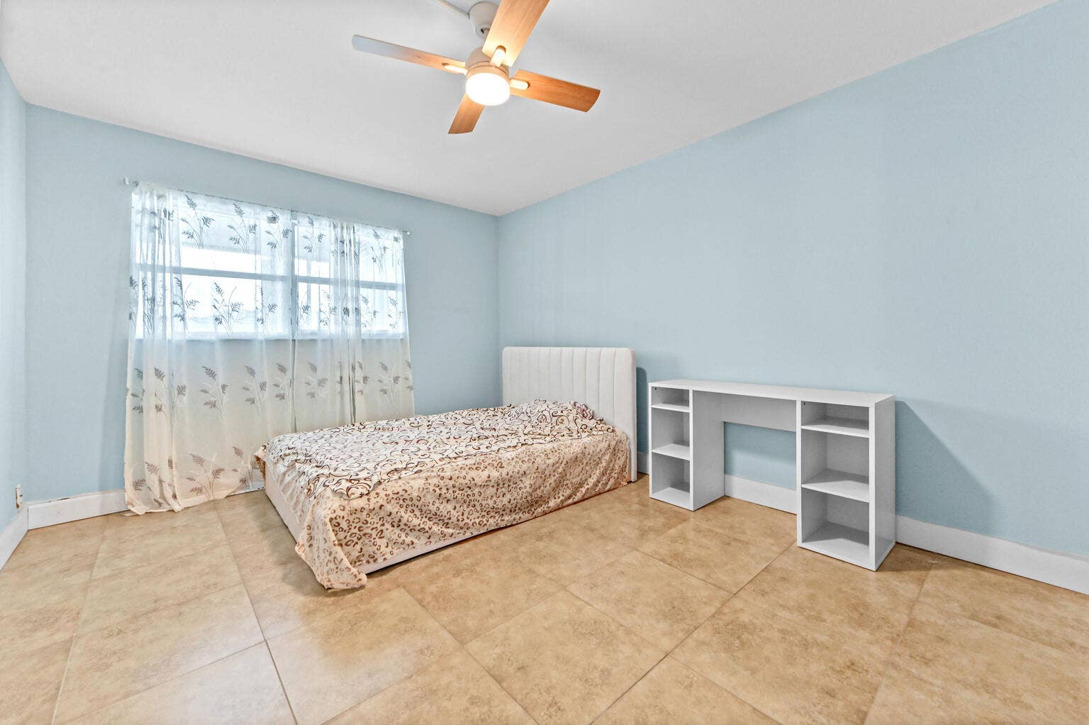 192 Saxony D Terrace, Delray Beach, FL 33446 08_192-Saxony-D_Primary-Bedroom-1