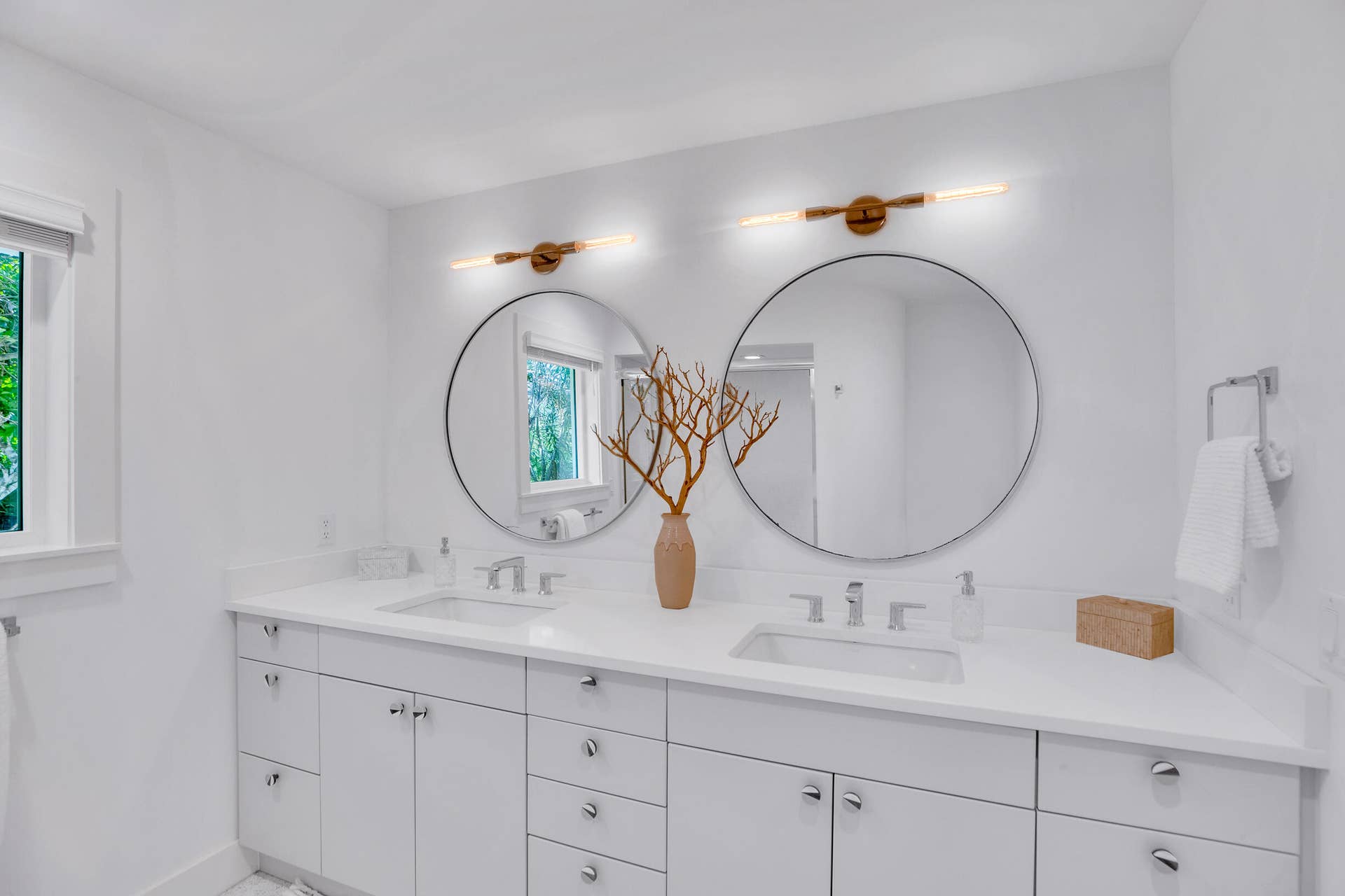 4304 Bethel Creek Drive, Vero Beach, FL 32963 Primary Bath