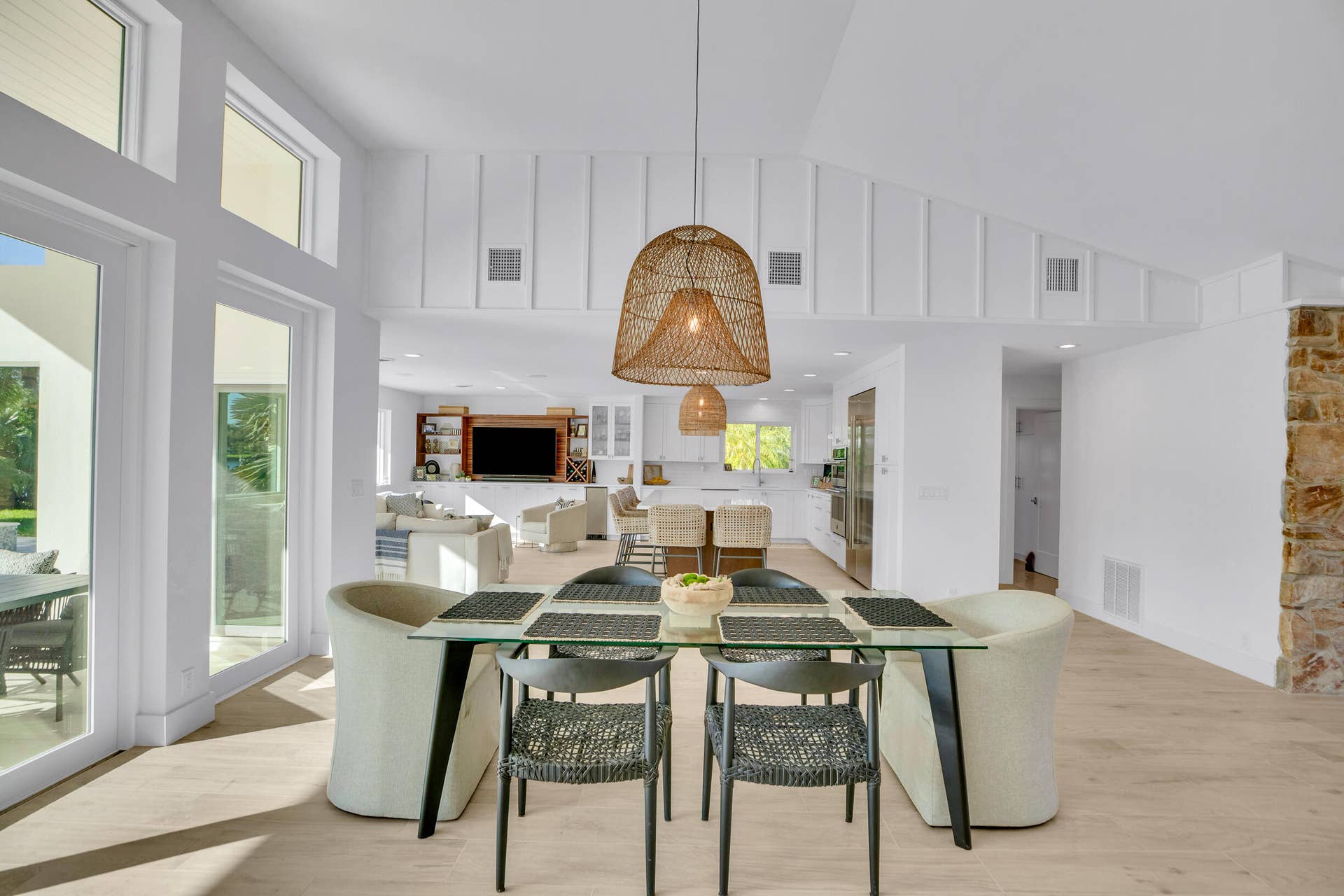 4304 Bethel Creek Drive, Vero Beach, FL 32963 Great Room