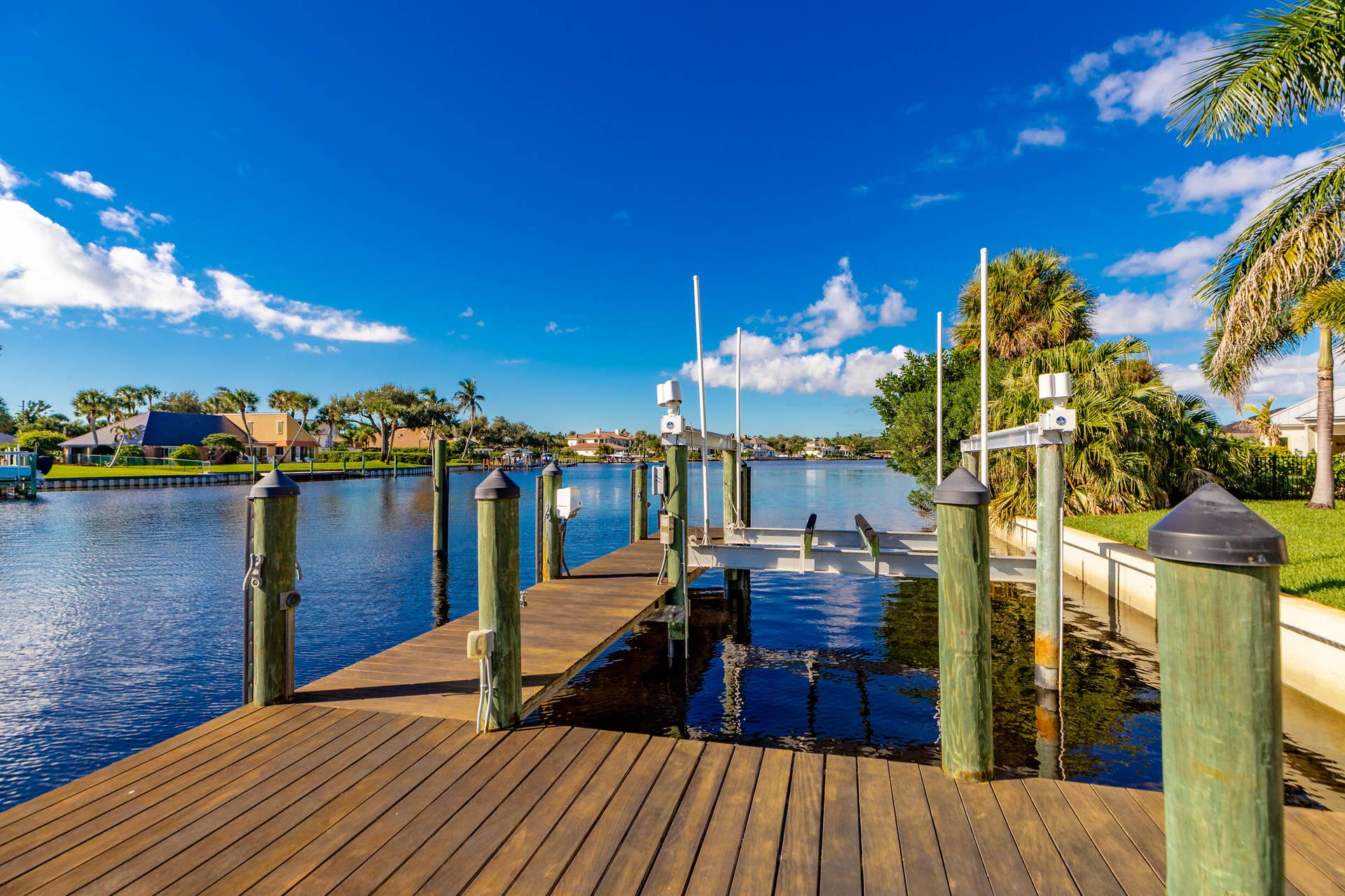 4304 Bethel Creek Drive, Vero Beach, FL 32963 Dock & Lift