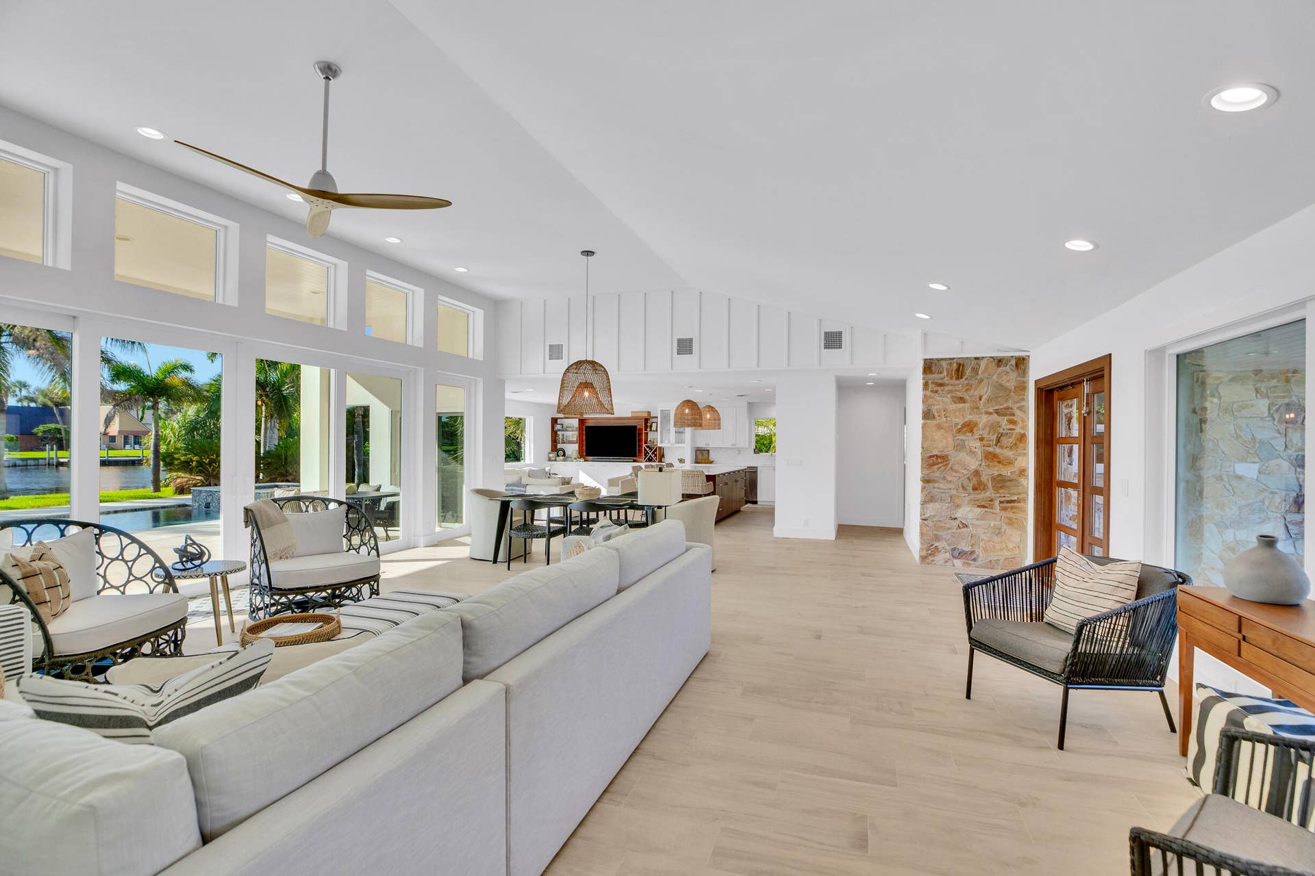 4304 Bethel Creek Drive, Vero Beach, FL 32963 Great Room