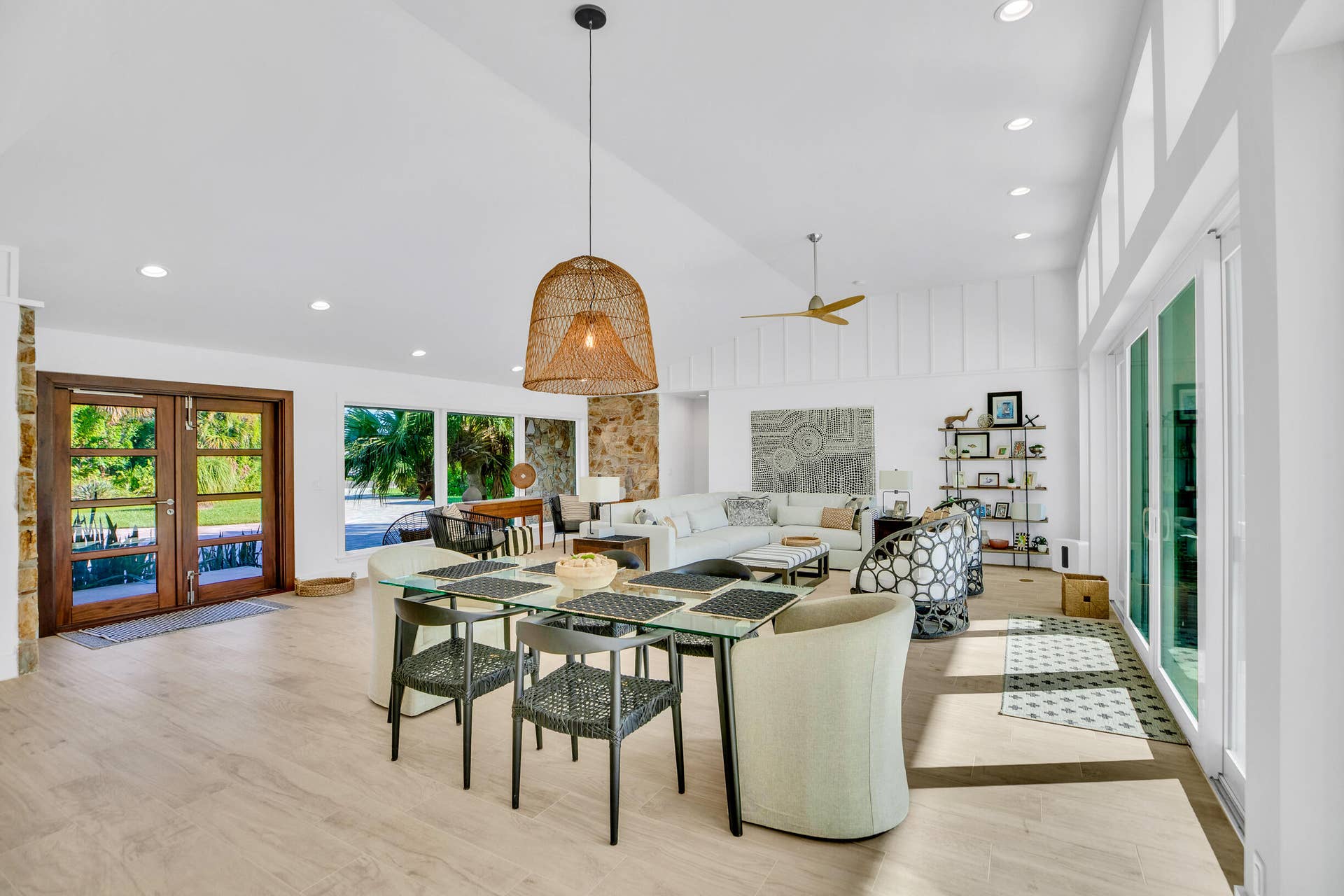 4304 Bethel Creek Drive, Vero Beach, FL 32963 Great Room