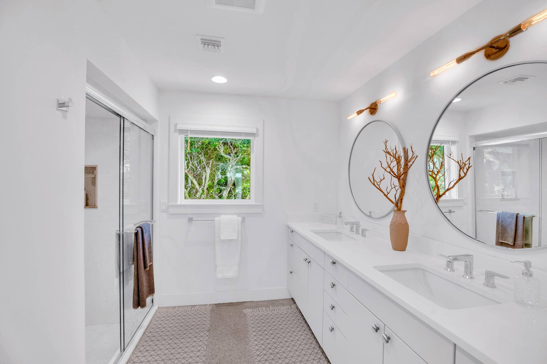 4304 Bethel Creek Drive, Vero Beach, FL 32963 Primary Bath