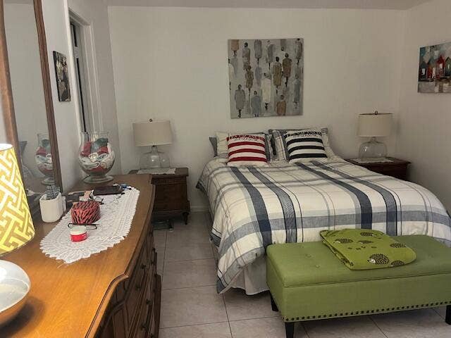 300 WINDSOR M, #M, West Palm Beach, FL 33417 Bedroom