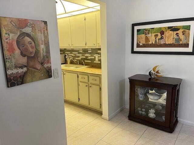 300 WINDSOR M, #M, West Palm Beach, FL 33417 Dining Area