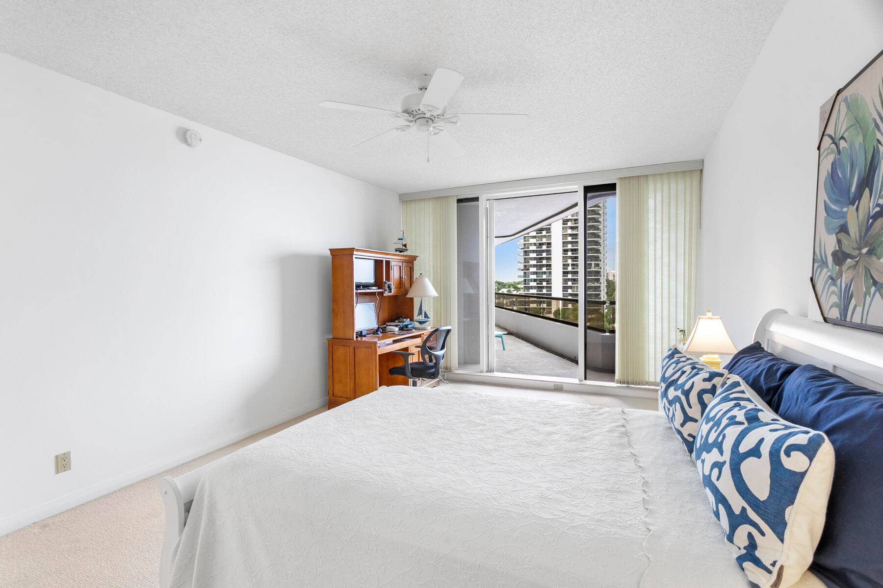 100 LAKESHORE Drive, #454, North Palm Beach, FL 33408 Guest Bedroom