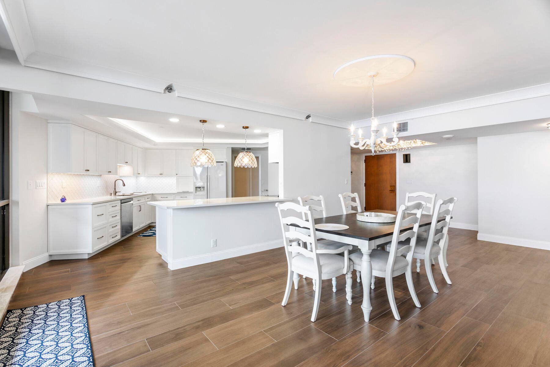 100 LAKESHORE Drive, #454, North Palm Beach, FL 33408 Dining Room