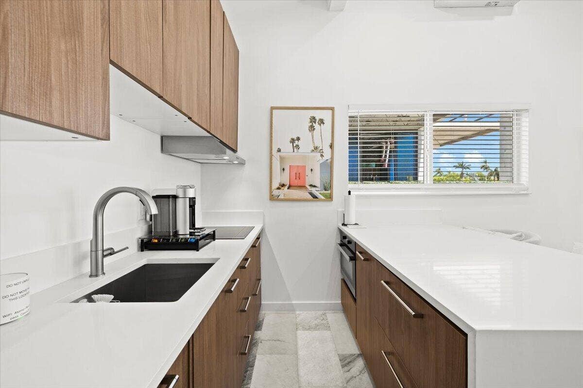 1322 CORDOVA Road, Fort Lauderdale, Fort Lauderdale, FL 33316 28-424A4854