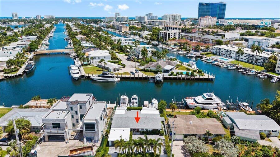 Property photo for 1322 CORDOVA Road, Fort Lauderdale, FL