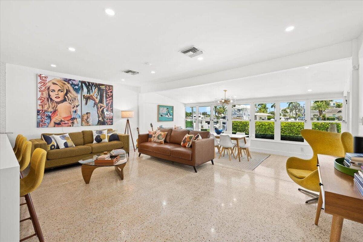 1322 CORDOVA Road, Fort Lauderdale, Fort Lauderdale, FL 33316 14-424A4769
