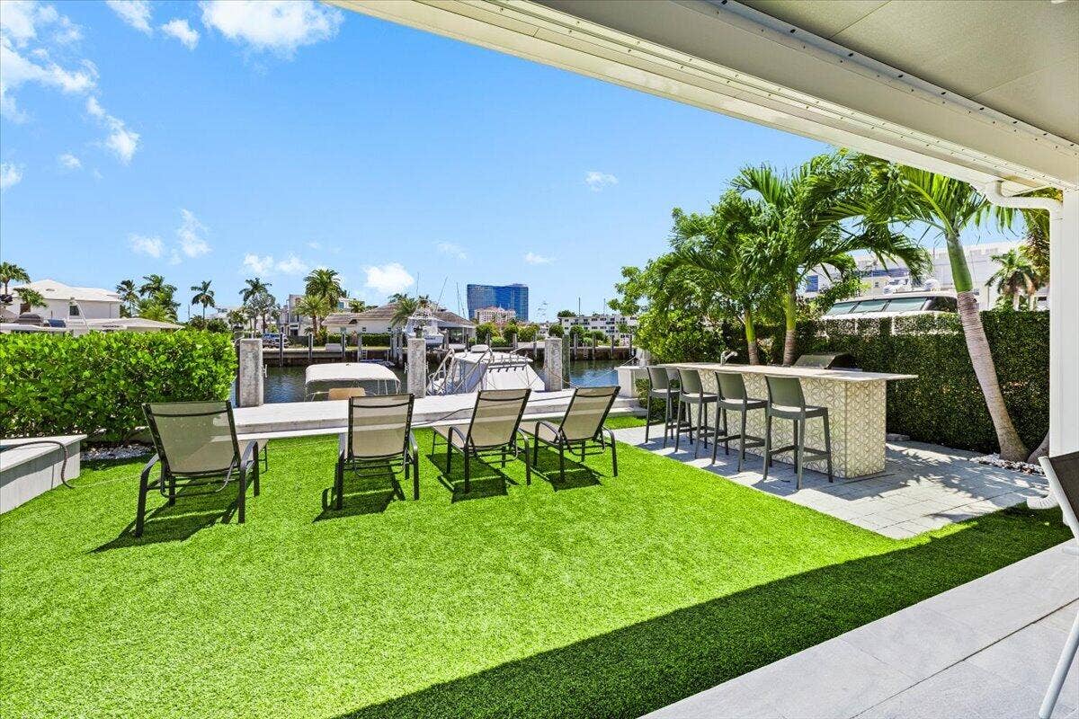 1322 CORDOVA Road, Fort Lauderdale, Fort Lauderdale, FL 33316 38-424A4894