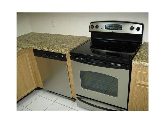 733 SE 1ST Street, #310, Deerfield Beach, FL 33441 GRANITE COUNTER TOPS STAINLESS APPLI