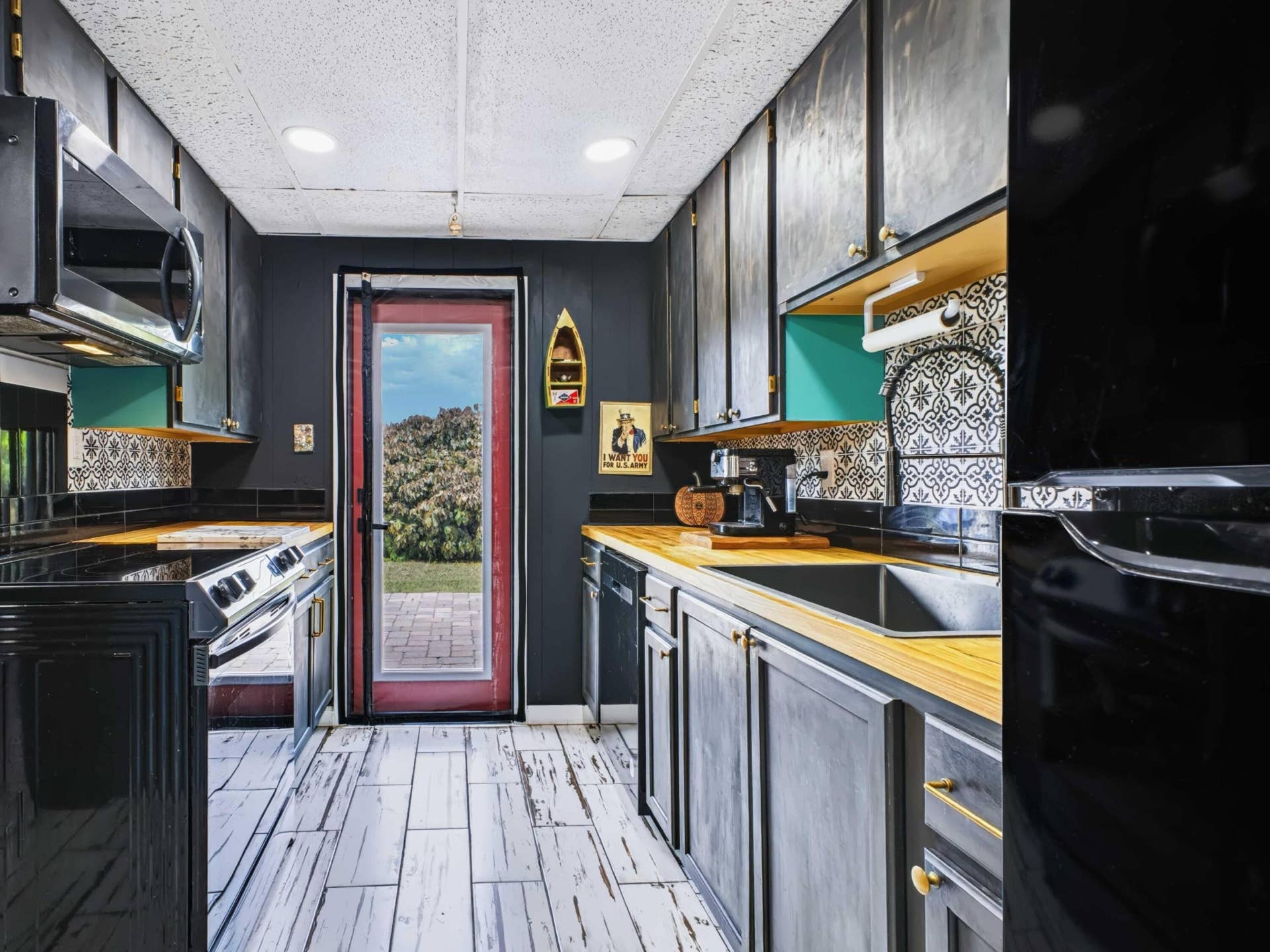 Kitchen 1