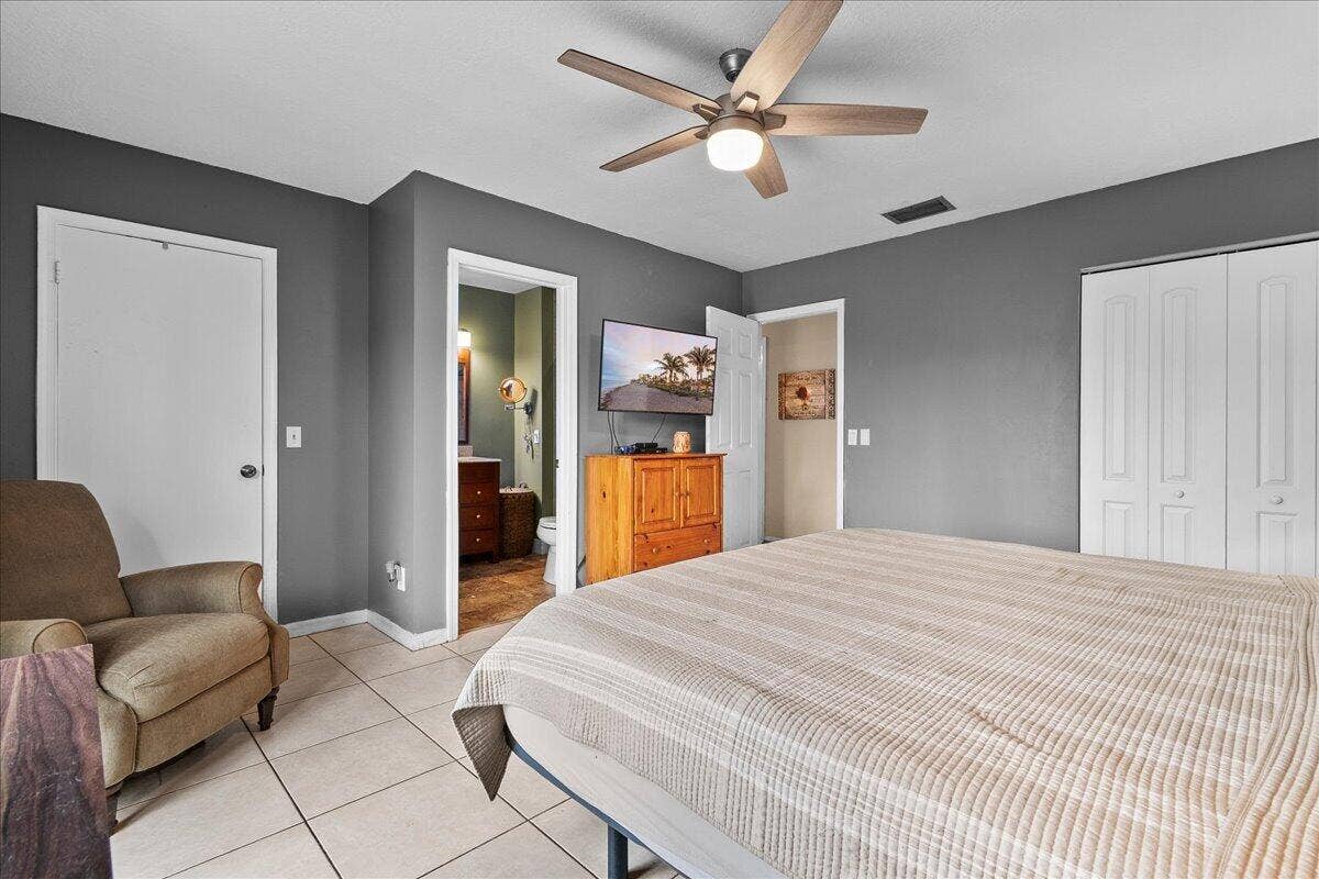 8059 ROSE MARIE Avenue E, Boynton Beach, FL 33472 24-JLC_6505.jpg1