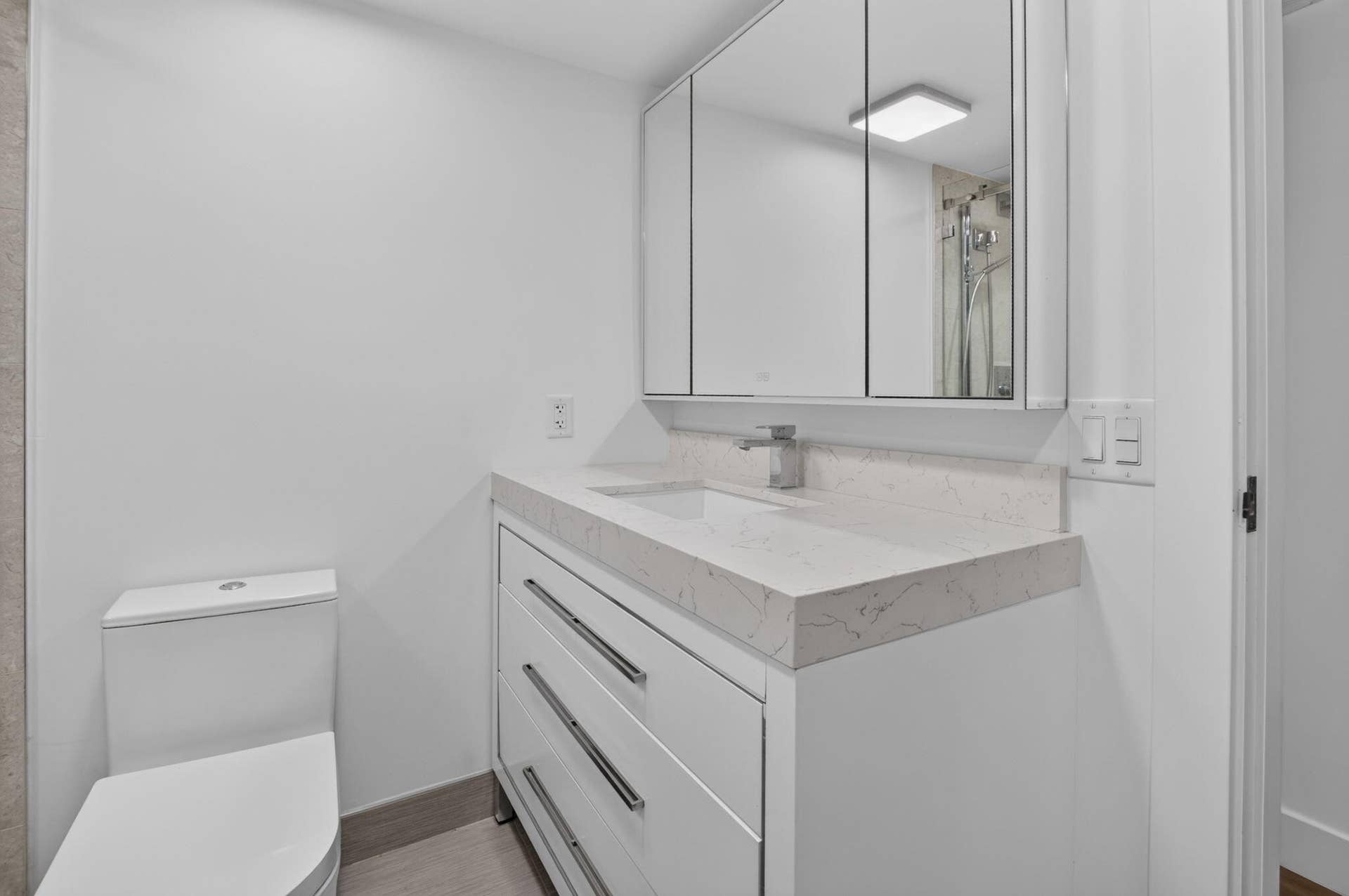 3005 Guildford A, Boca Raton, FL 33434 23-web-or-mls-DSC_5148