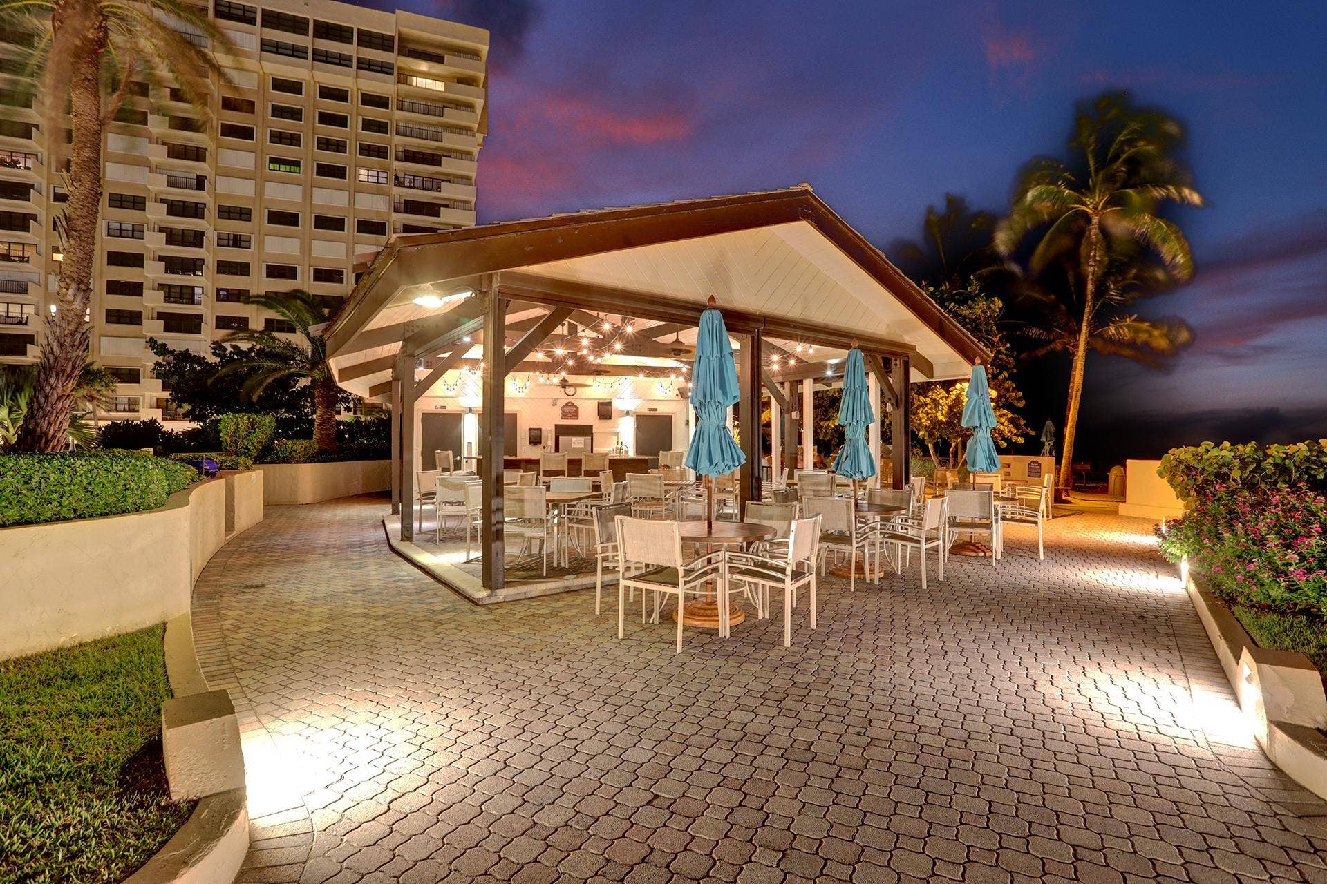 5100 N OCEAN Boulevard, #713, Lauderdale-By-The-Sea, Lauderdale By The Sea, FL 33308 Night View of Cabana