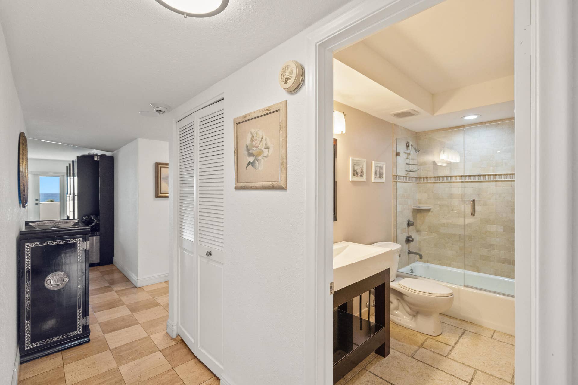 5100 N OCEAN Boulevard, #713, Lauderdale-By-The-Sea, Lauderdale By The Sea, FL 33308 DSC03669